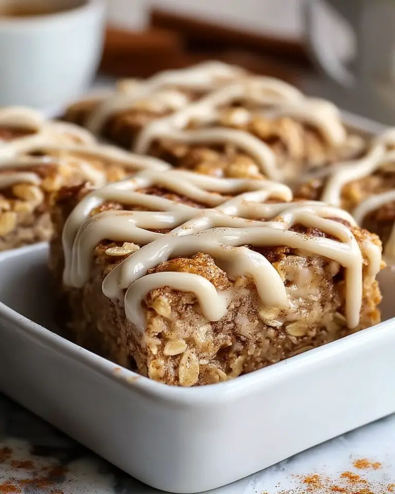 High-Protein Cinnamon Roll Baked Oatmeal Recipe