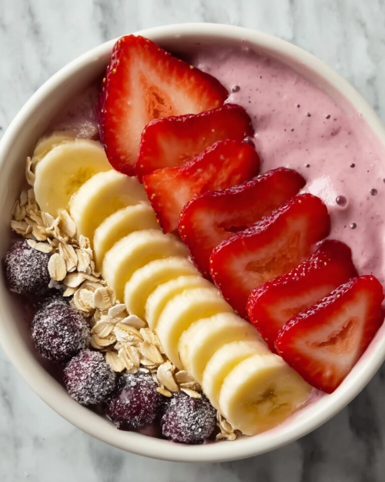 Strawberry Banana Smoothie Bowl Recipe