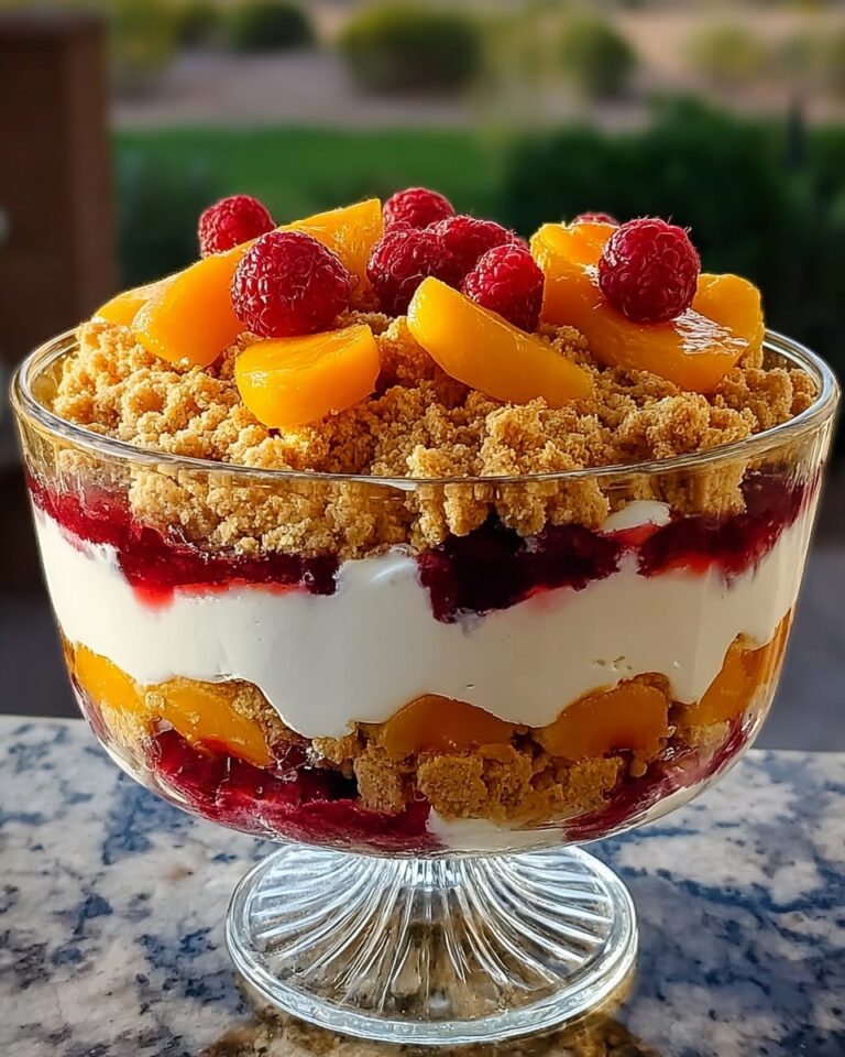 Peach Cobbler Trifle – A Sweet, Fruity, and Indulgent Dessert Recipe