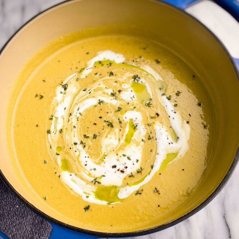 Creamy Potato Leek Soup with Fresh Thyme and Sour Cream Recipe